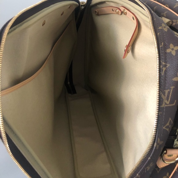 Louis Vuitton Monogram Alize’ - 3 Poche - Picture 3 of 4